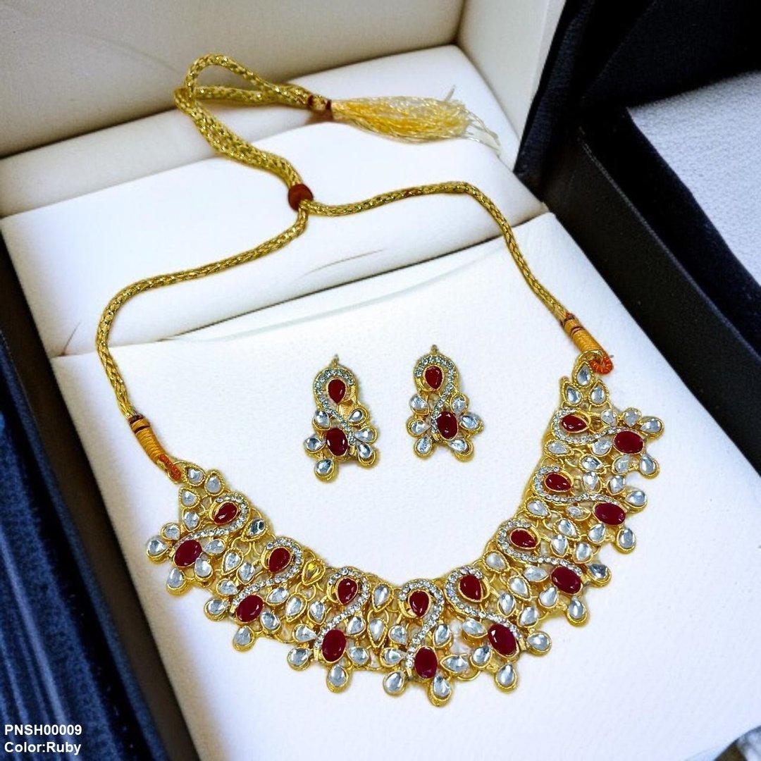 Oval Tear Necklace Set